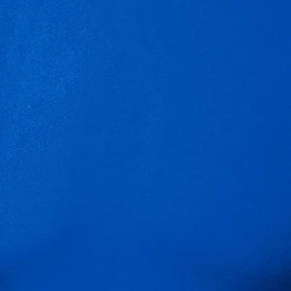 Viegls T-krekls ar garām piedurknēm - 100% kokvilna maksimālam komfortam