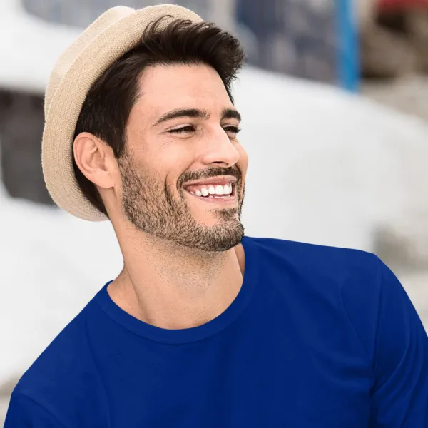 Vīriešu T-krekls ar garām piedurknēm - Klasisks apaļš kakla izgriezums