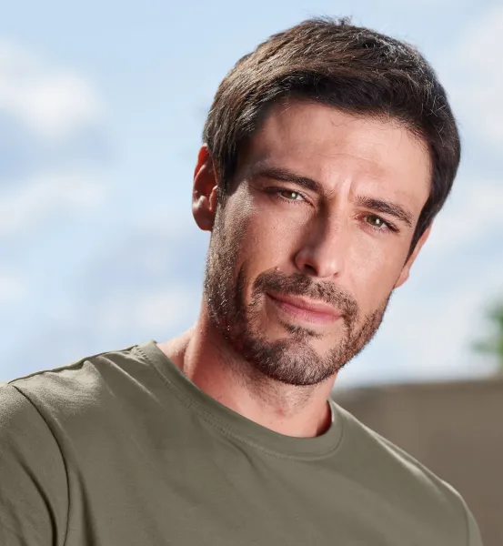 Vīriešu vienkāršais T-krekls - Klasisks apaļš kakla izgriezums